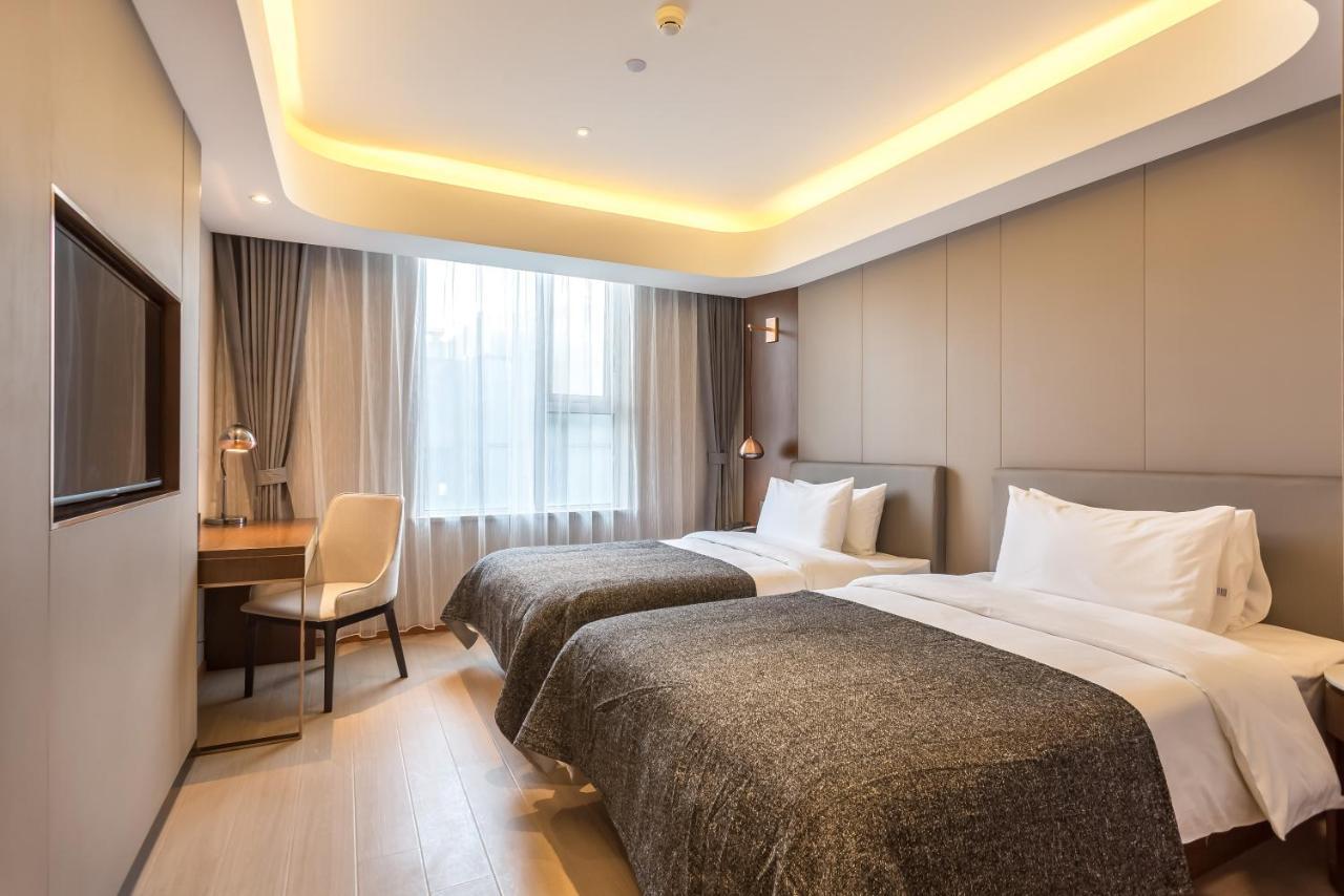 Yitel Collection Hotel Beijing Exterior photo